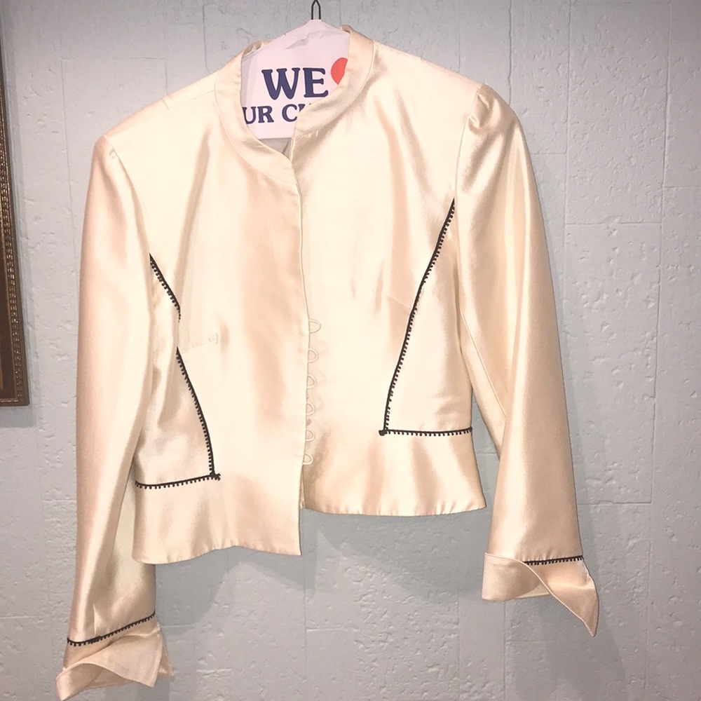 Cream blazer with black trim